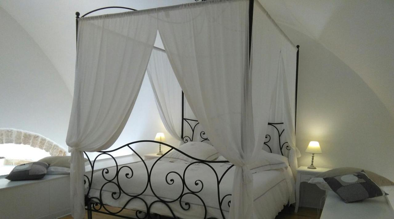 Arcobello Suite Rooms Castellana Grotte Εξωτερικό φωτογραφία